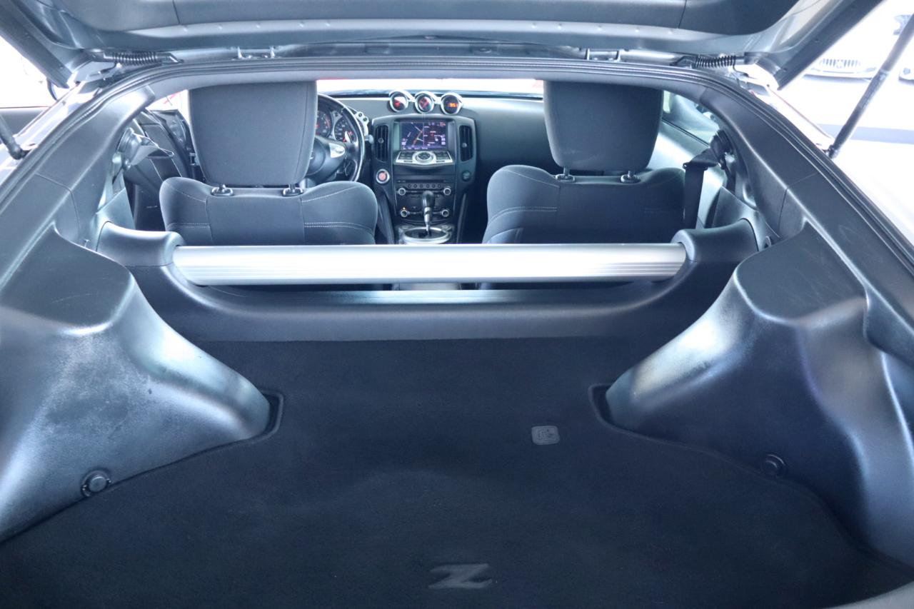 Nissan 370Z 2dr Cpe Auto Sport Tech 2016