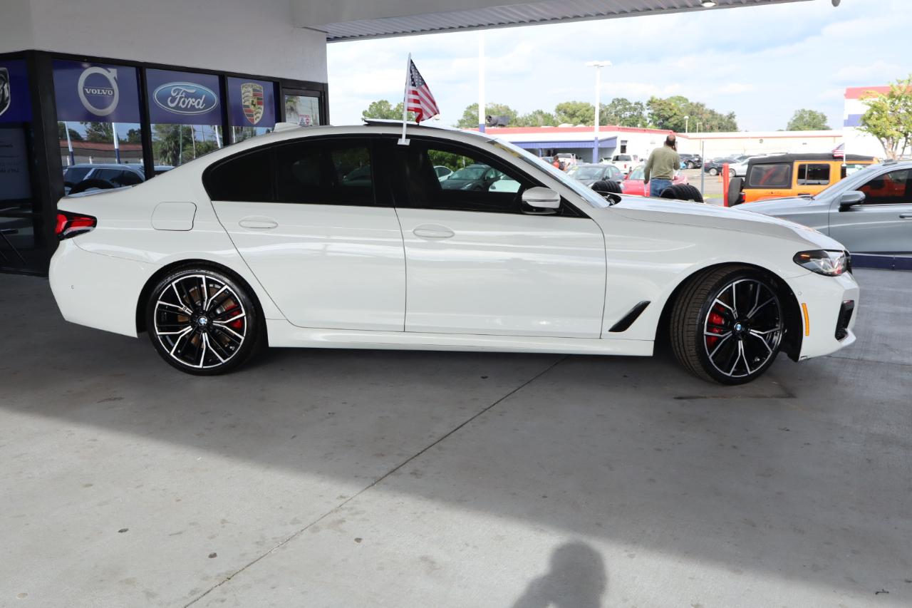 BMW 5 Series 540i Sedan 2021