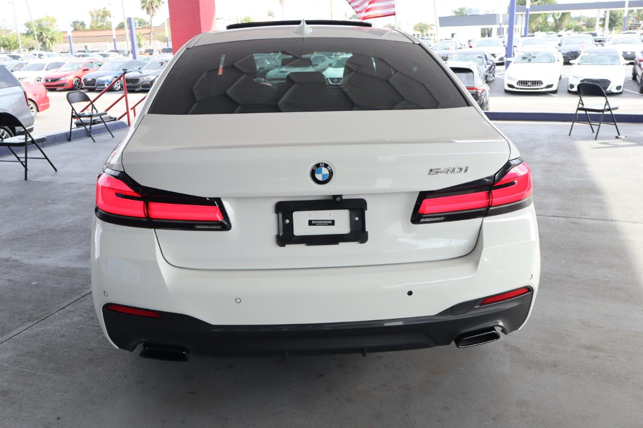 BMW 5 Series 540i Sedan 2021