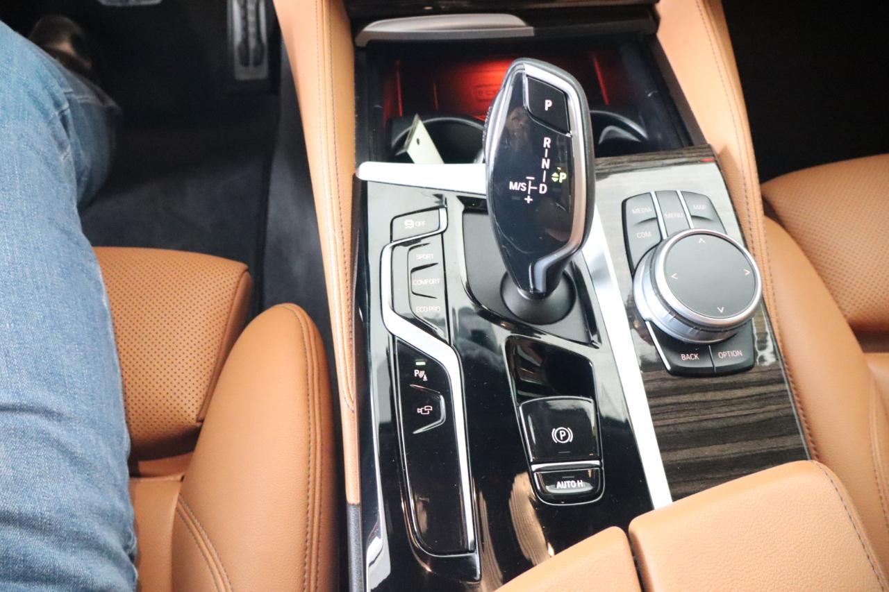 BMW 5 Series 540i Sedan 2021