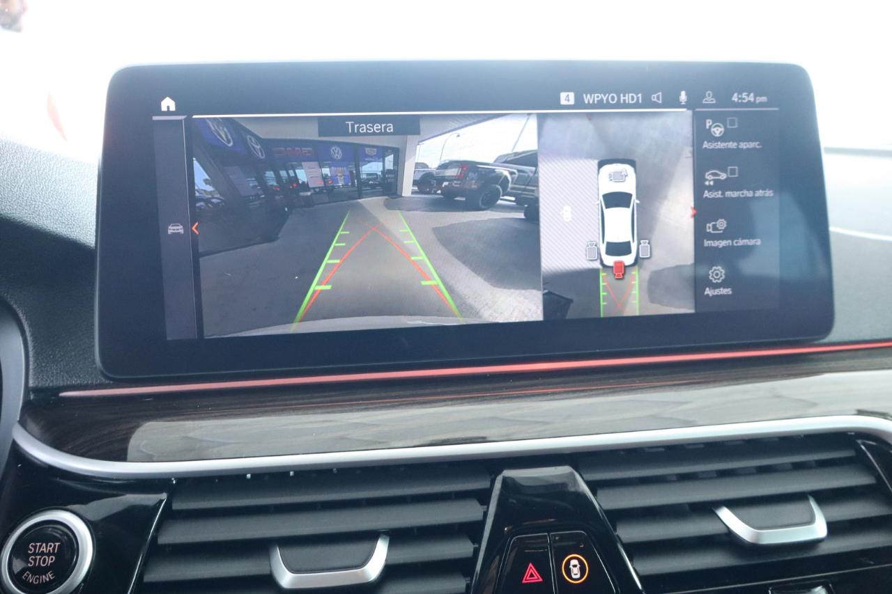 BMW 5 Series 540i Sedan 2021