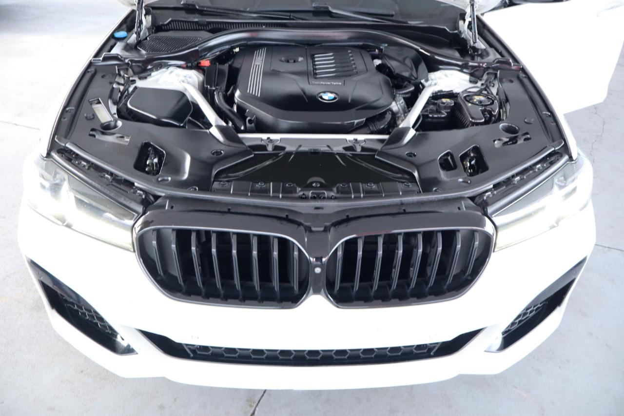 BMW 5 Series 540i Sedan 2021