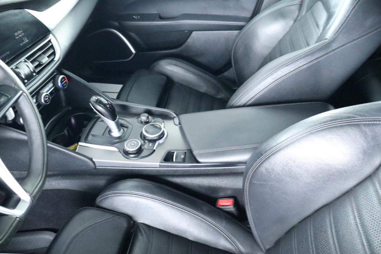 Alfa Romeo Giulia Ti Sport RWD 2018