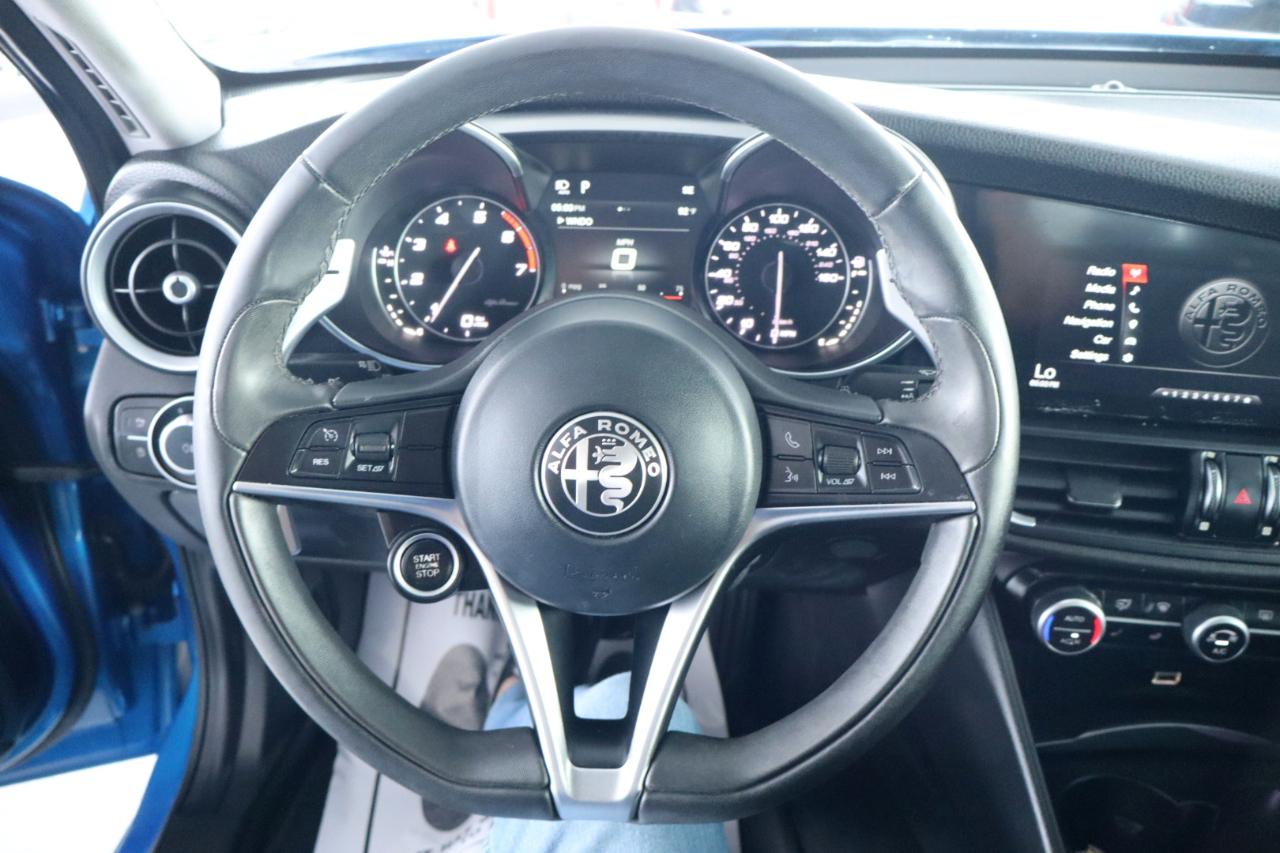 Alfa Romeo Giulia Ti Sport RWD 2018