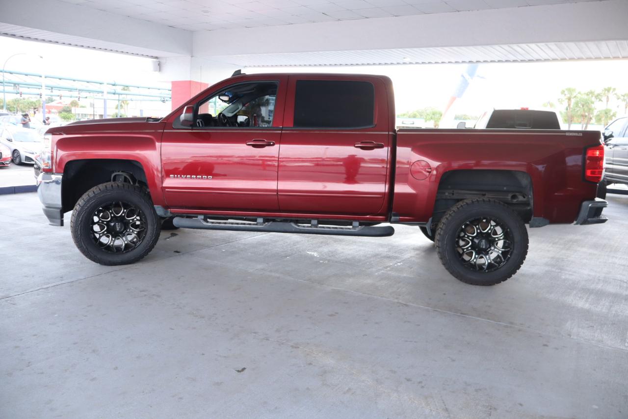 Chevrolet Silverado 1500 2WD Crew Cab 143.5" LT w/1LT 2017