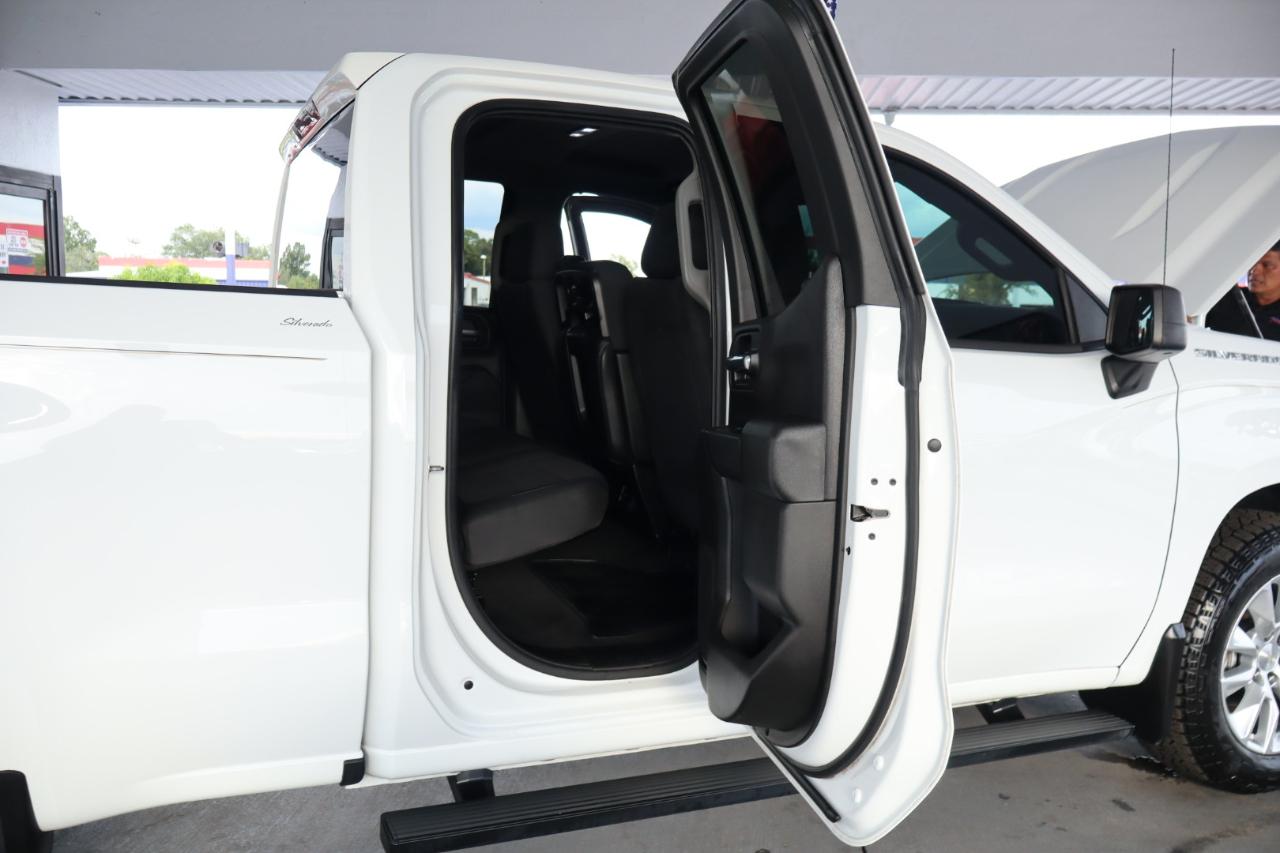 Chevrolet Silverado 1500 2WD Double Cab 147" Custom 2020