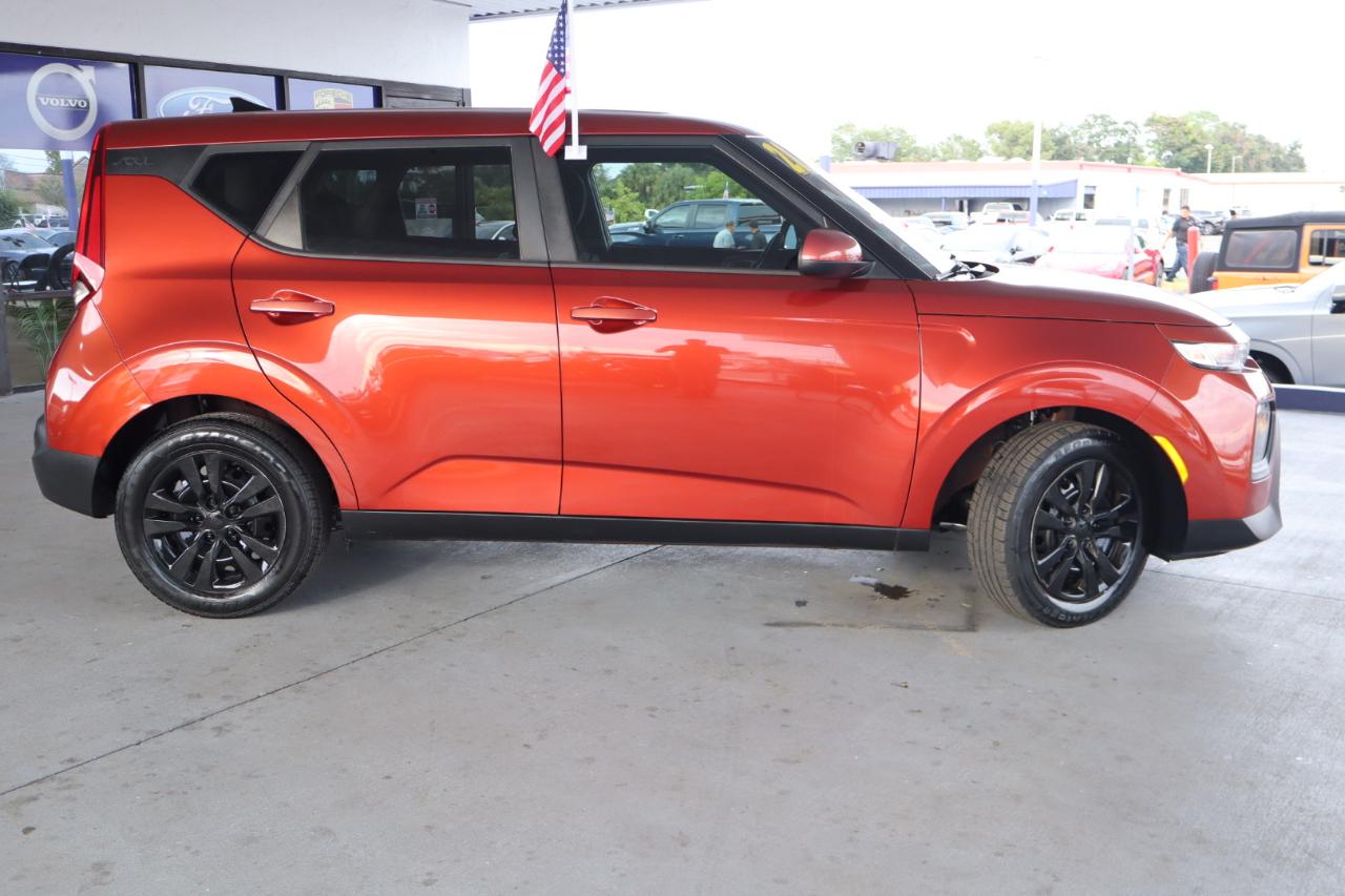 Kia Soul LX IVT 2021