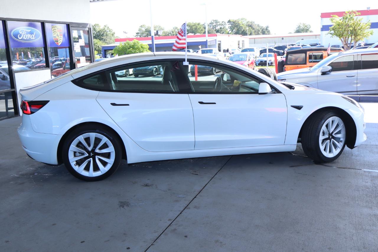 Tesla Model 3 Long Range 4D Sedan RWD 2023
