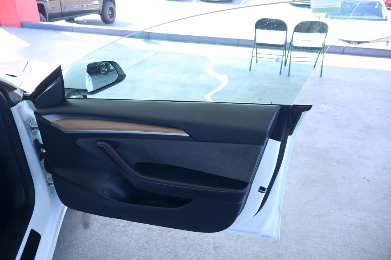 Tesla Model 3 Long Range 4D Sedan RWD 2023