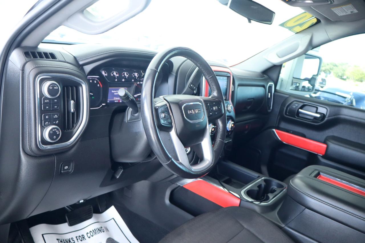 GMC Sierra 1500 4WD Crew Cab 157" Elevation 2020