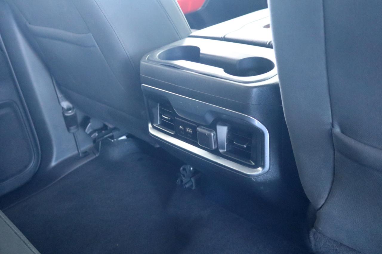 GMC Sierra 1500 4WD Crew Cab 157" Elevation 2020