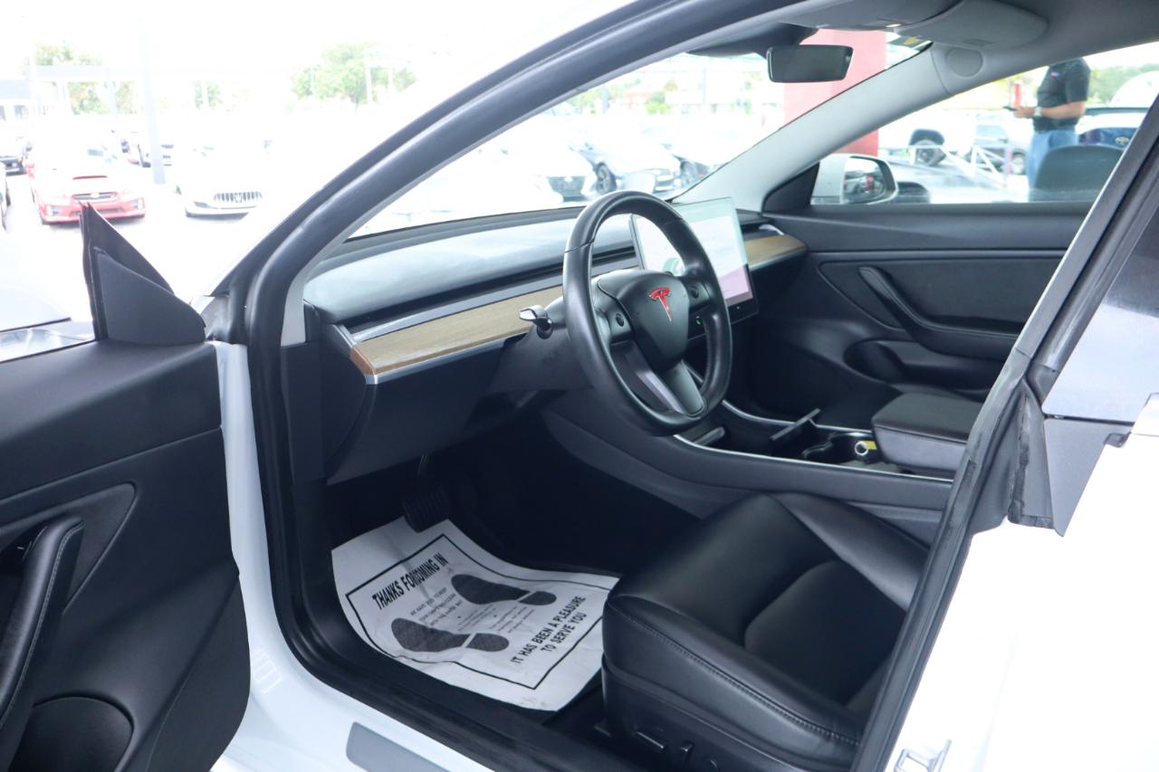 Tesla Model 3 Mid Range RWD *Ltd Avail* 2019