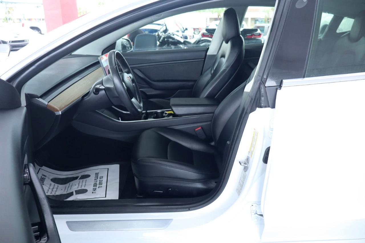Tesla Model 3 Mid Range RWD *Ltd Avail* 2019