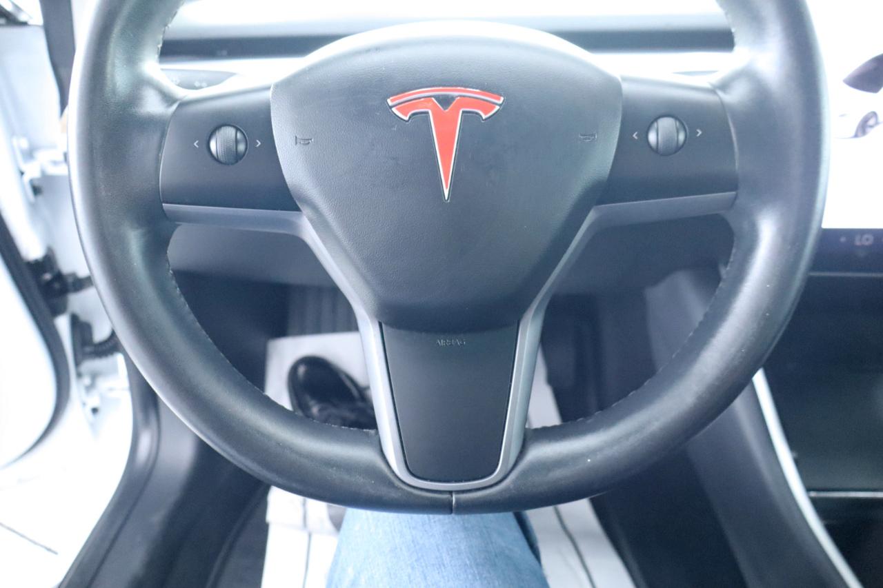 Tesla Model 3 Mid Range RWD *Ltd Avail* 2019