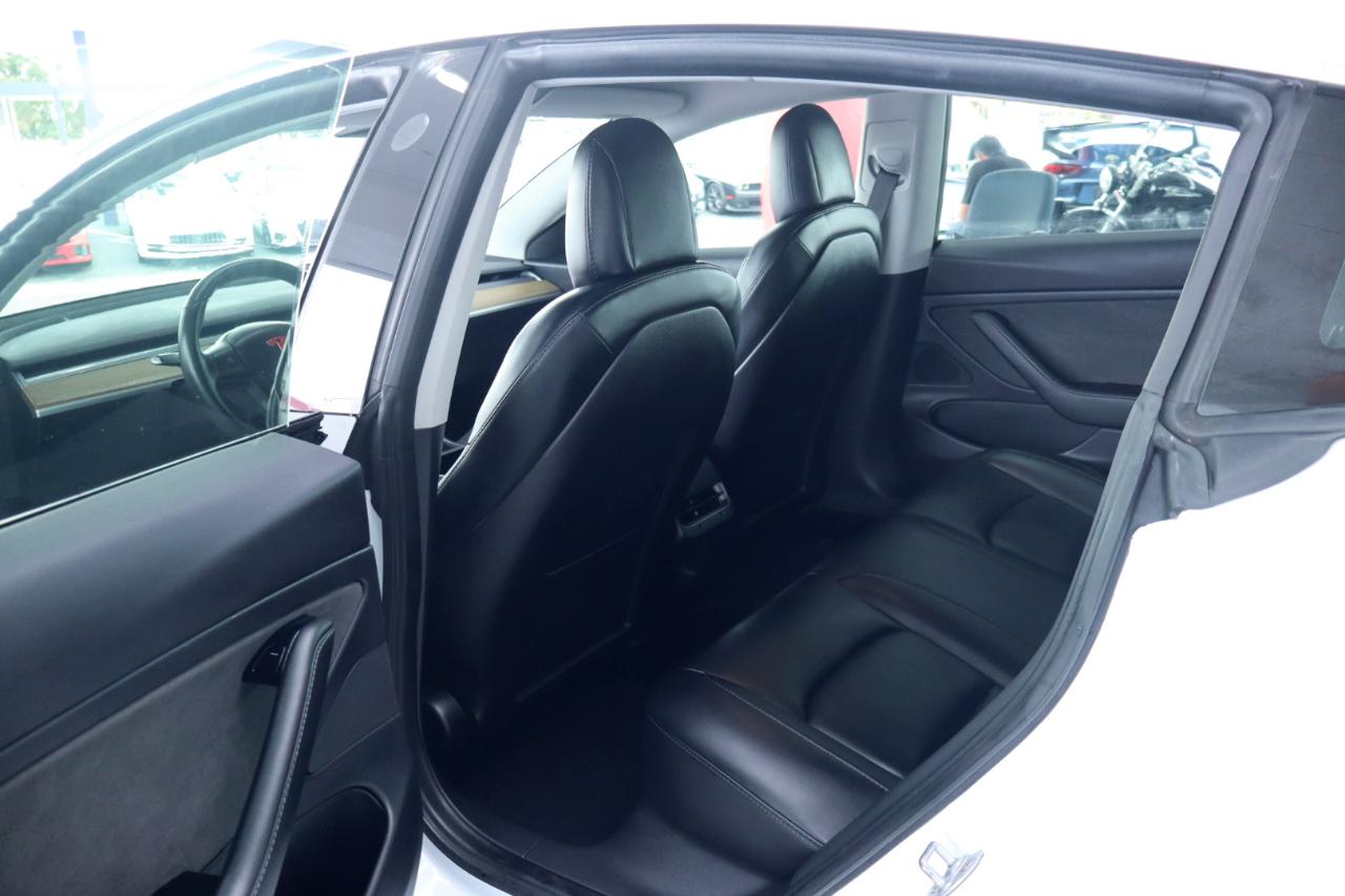Tesla Model 3 Mid Range RWD *Ltd Avail* 2019