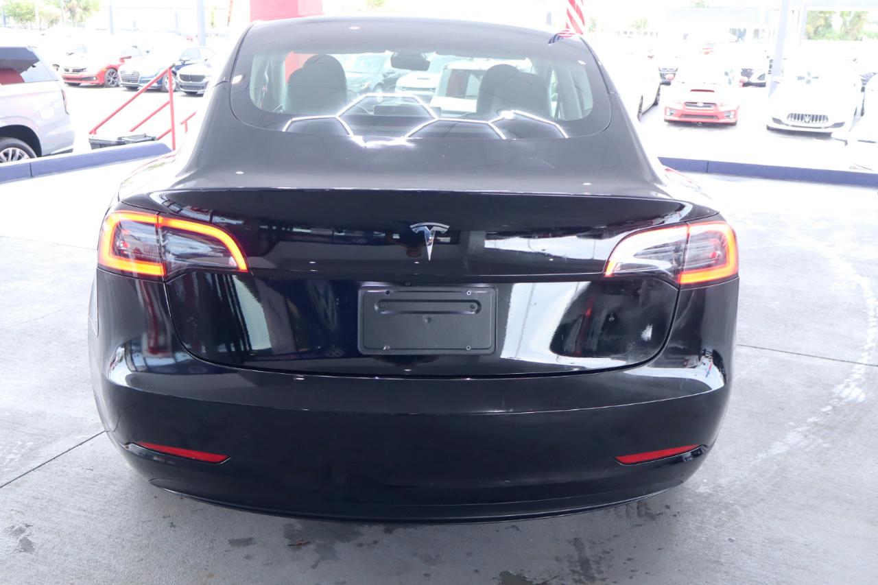 Tesla Model 3 RWD 2023