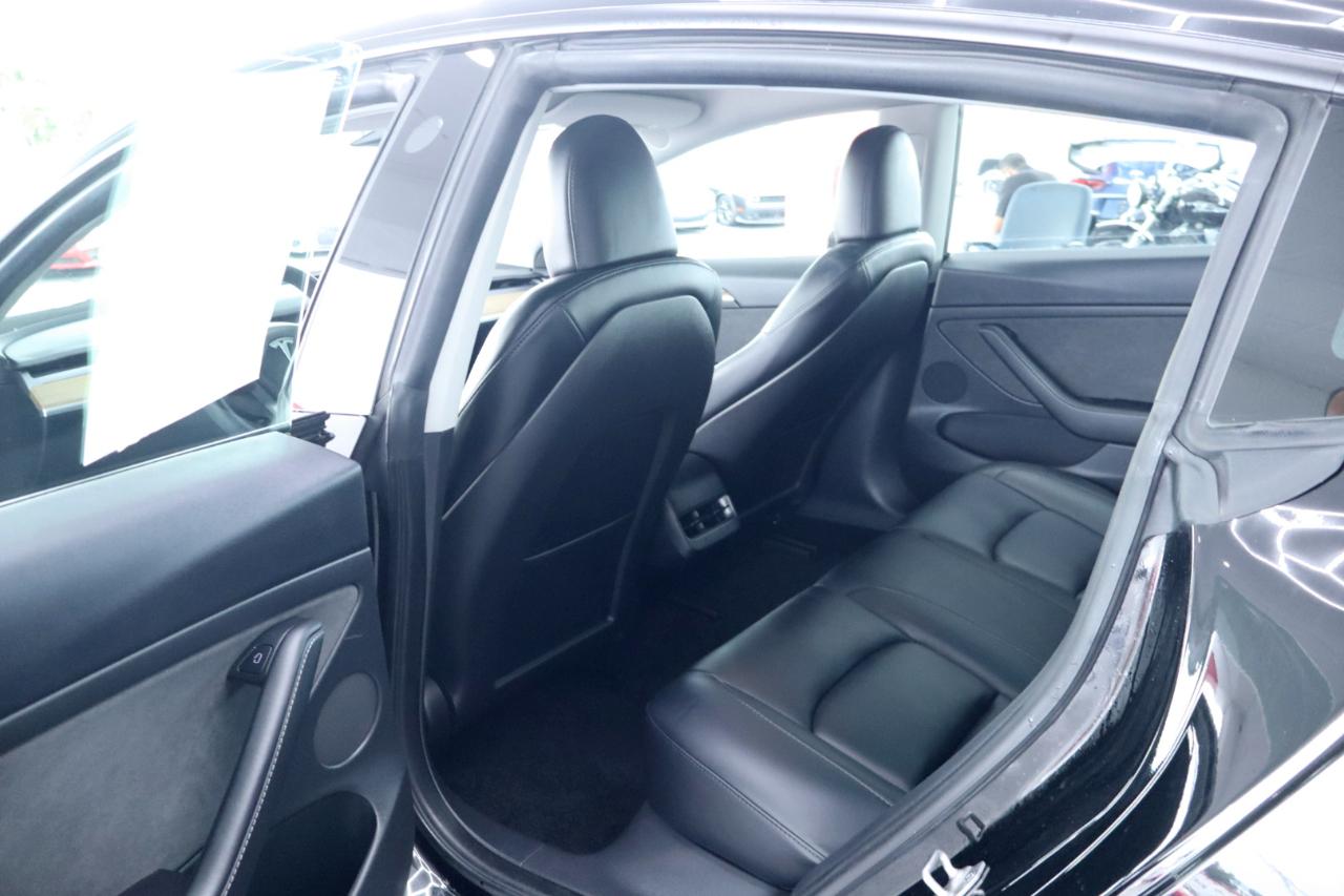 Tesla Model 3 RWD 2023