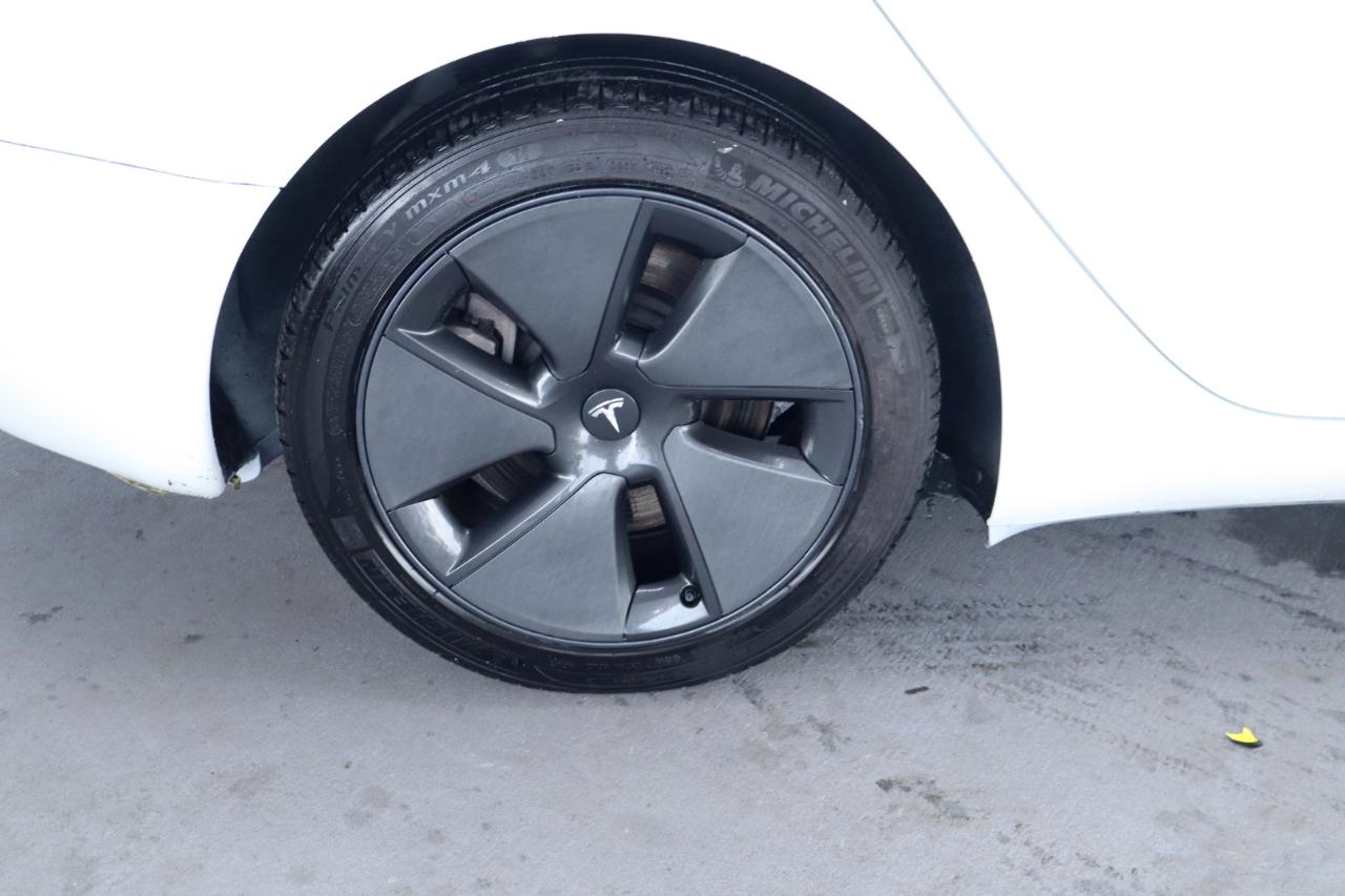 Tesla Model 3 RWD 2023