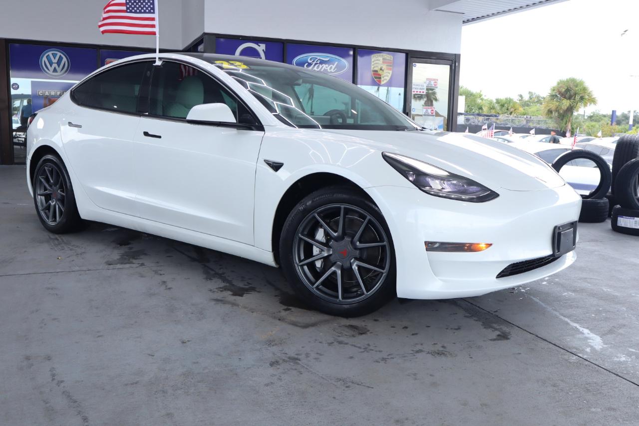 Tesla Model 3 RWD 2023