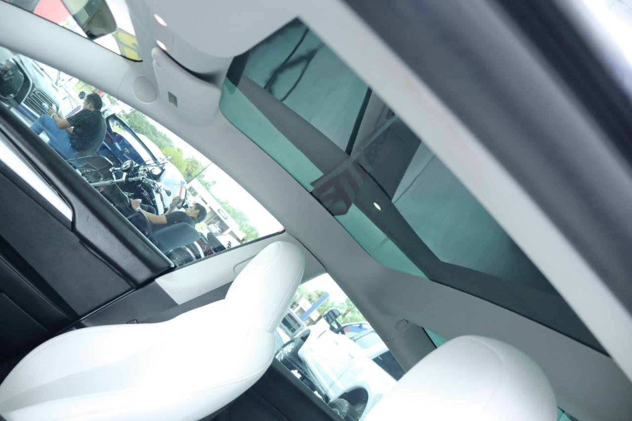 Tesla Model 3 RWD 2023