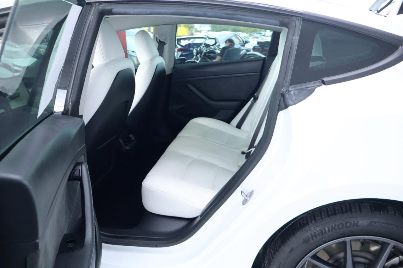 Tesla Model 3 RWD 2023