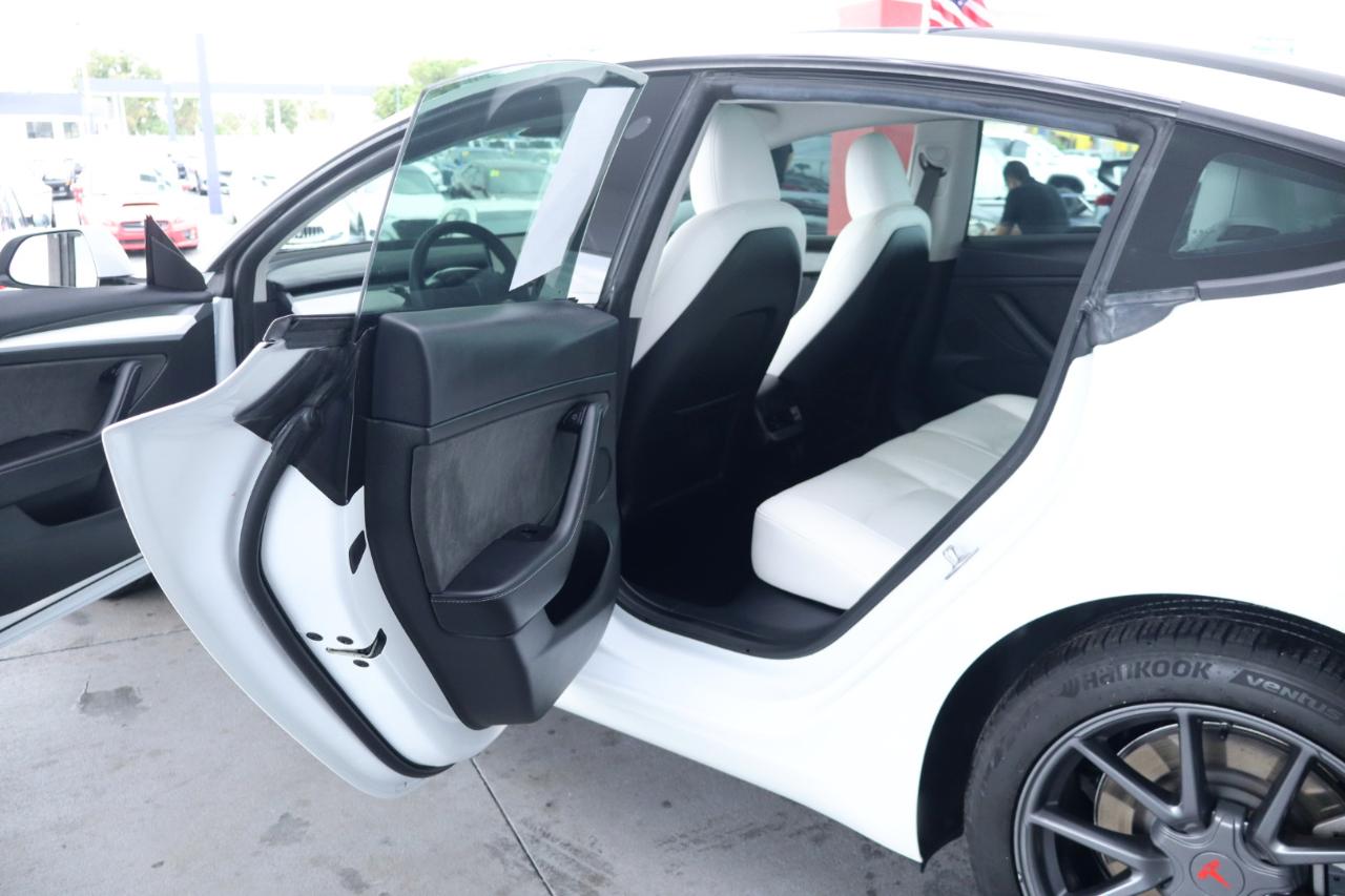 Tesla Model 3 RWD 2023