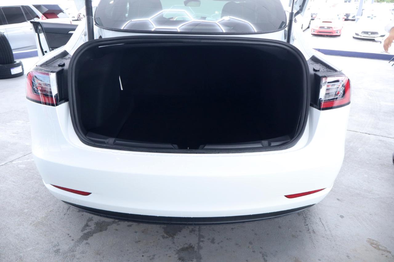 Tesla Model 3 RWD 2023