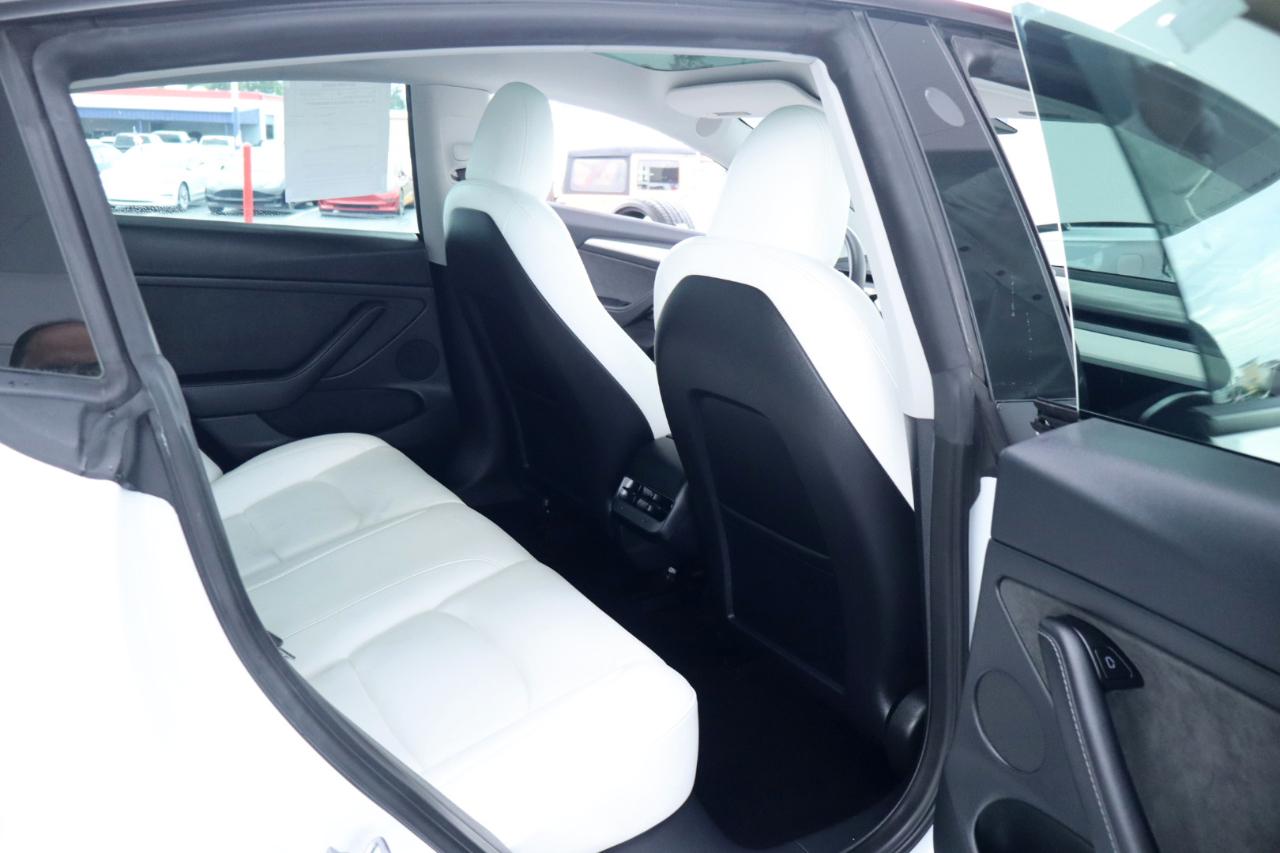 Tesla Model 3 RWD 2023