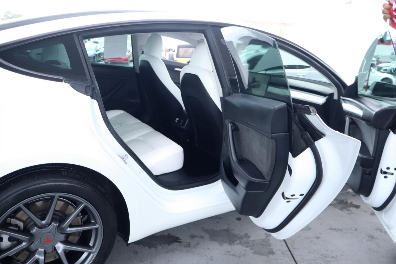 Tesla Model 3 RWD 2023