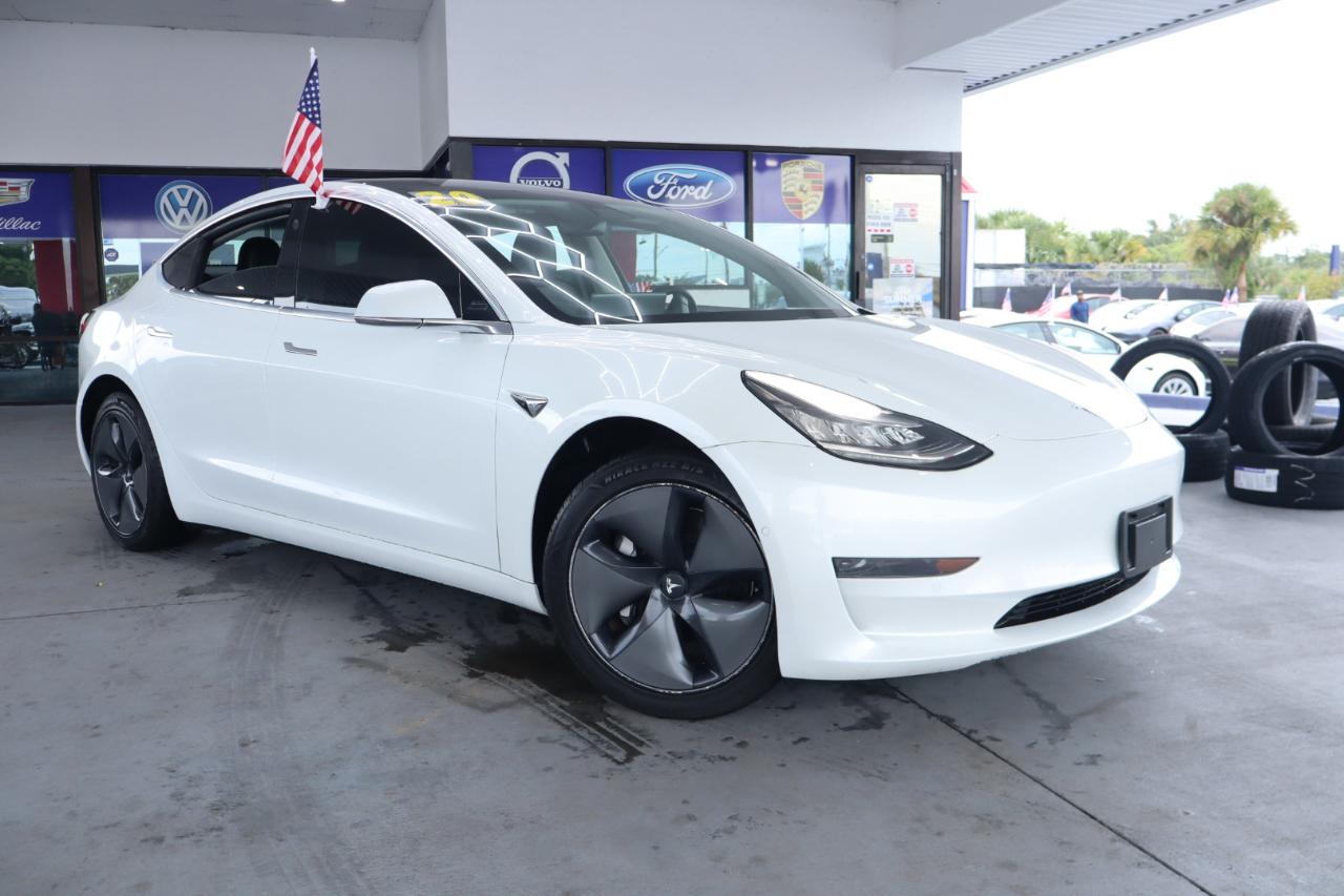 Tesla Model 3 Standard Range RWD 2020