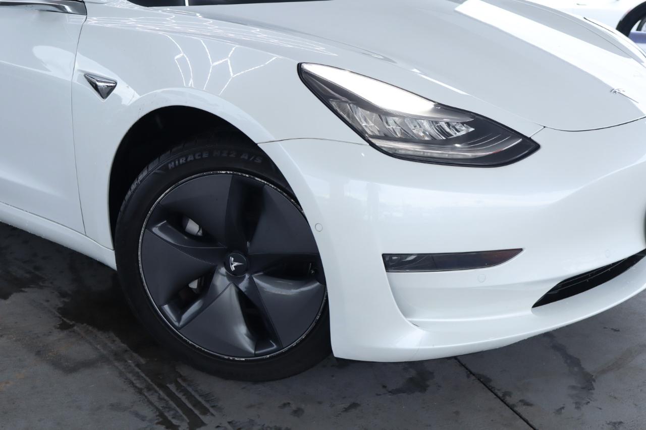 Tesla Model 3 Standard Range RWD 2020