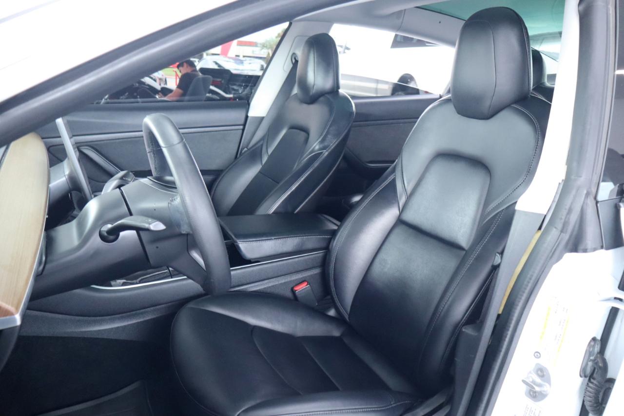Tesla Model 3 Standard Range RWD 2020