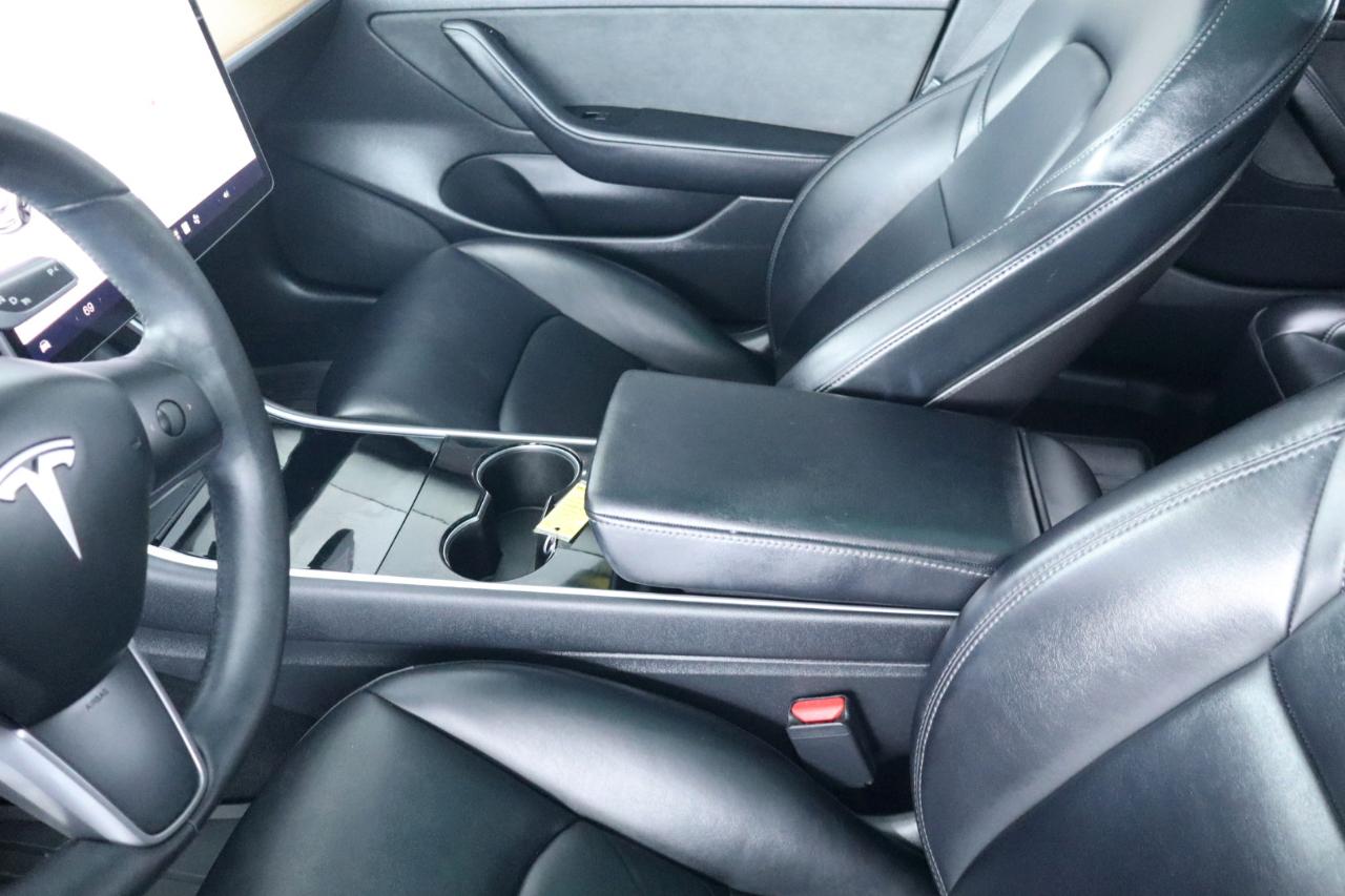Tesla Model 3 Standard Range RWD 2020