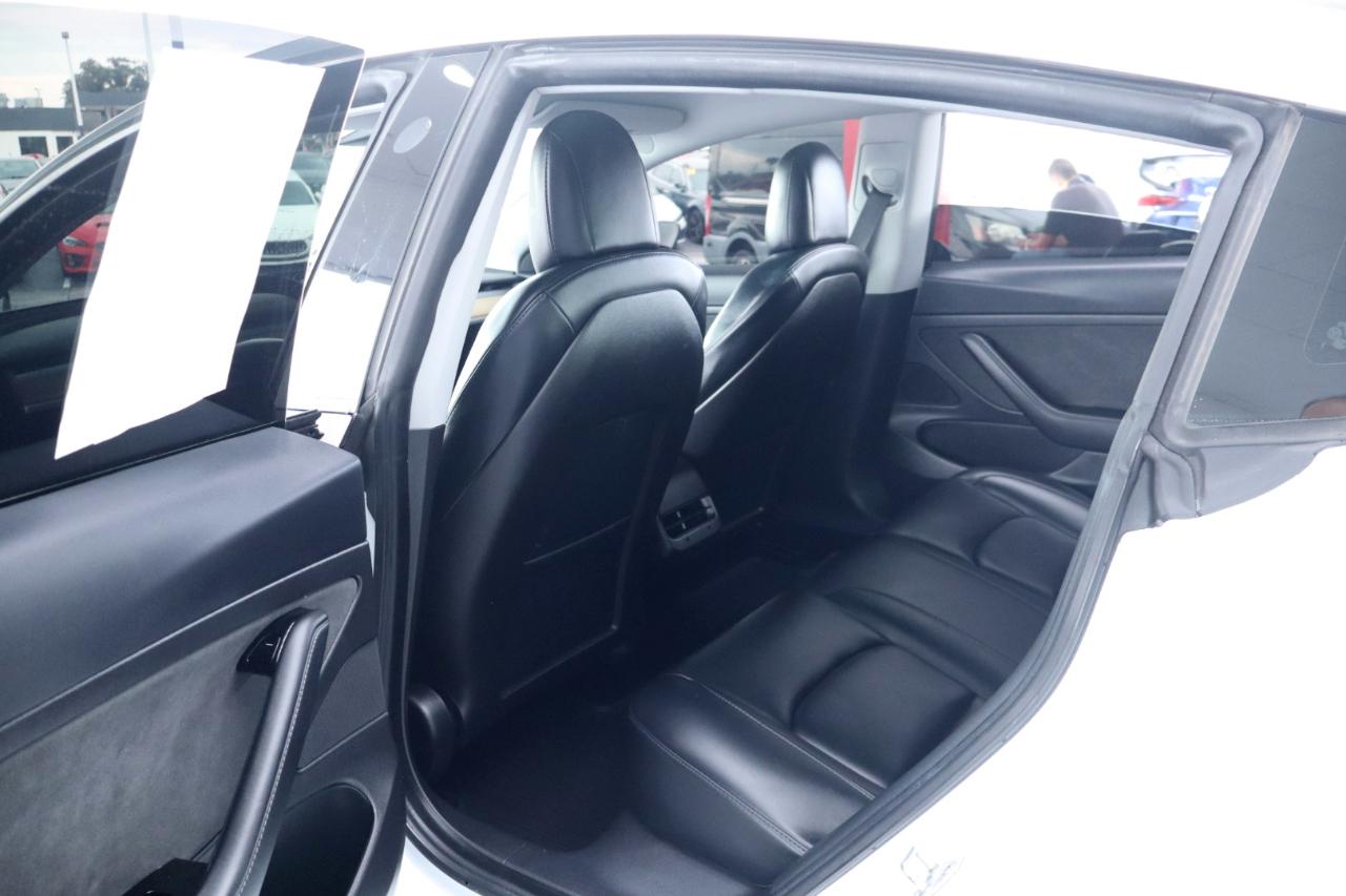 Tesla Model 3 Standard Range RWD 2020