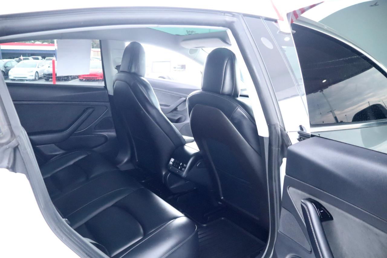 Tesla Model 3 Standard Range RWD 2020