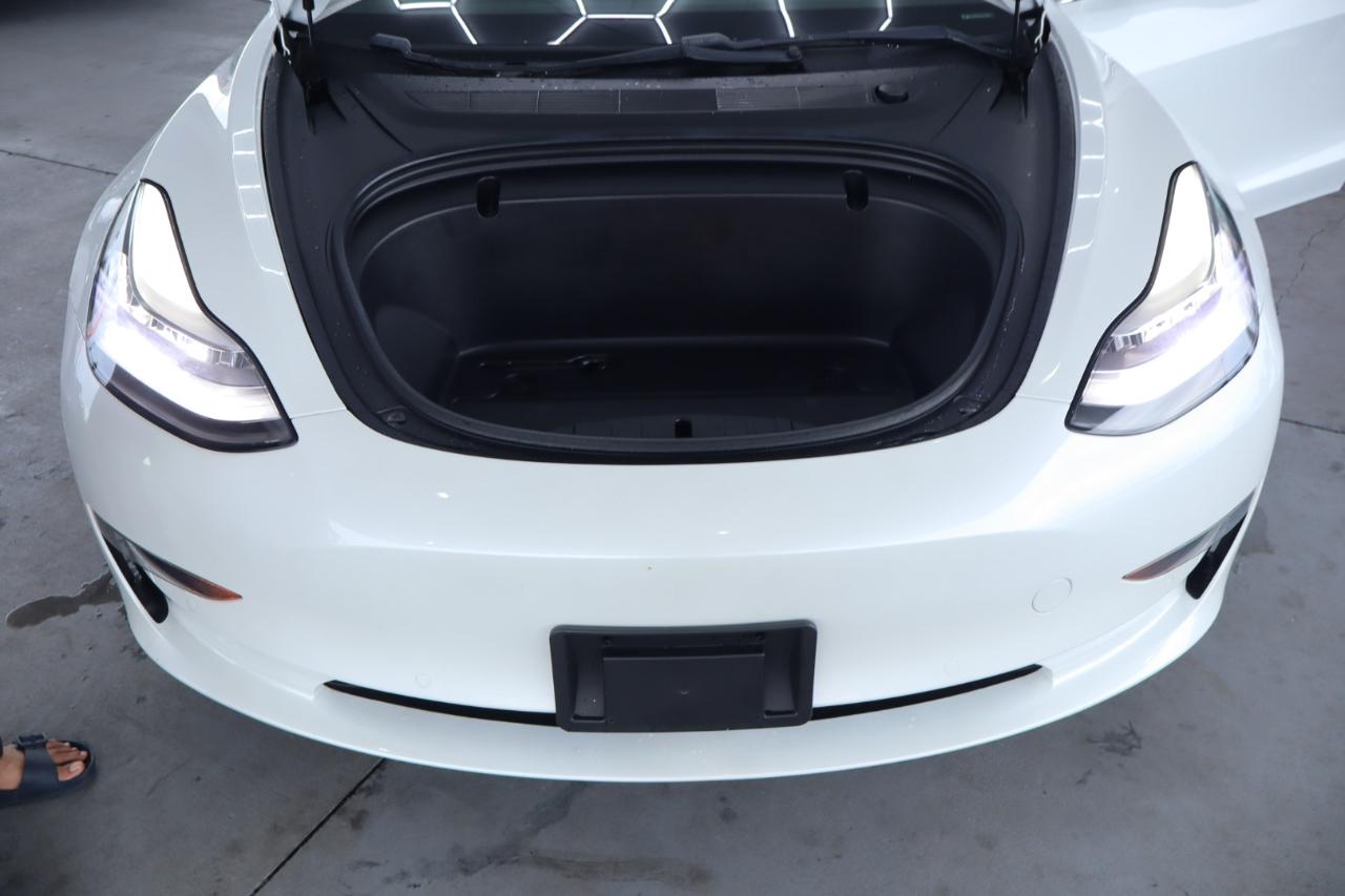 Tesla Model 3 Standard Range RWD 2020