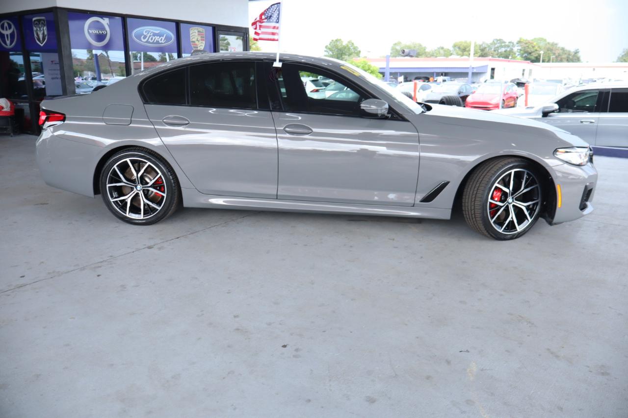 BMW 5 Series 540i Sedan 2021