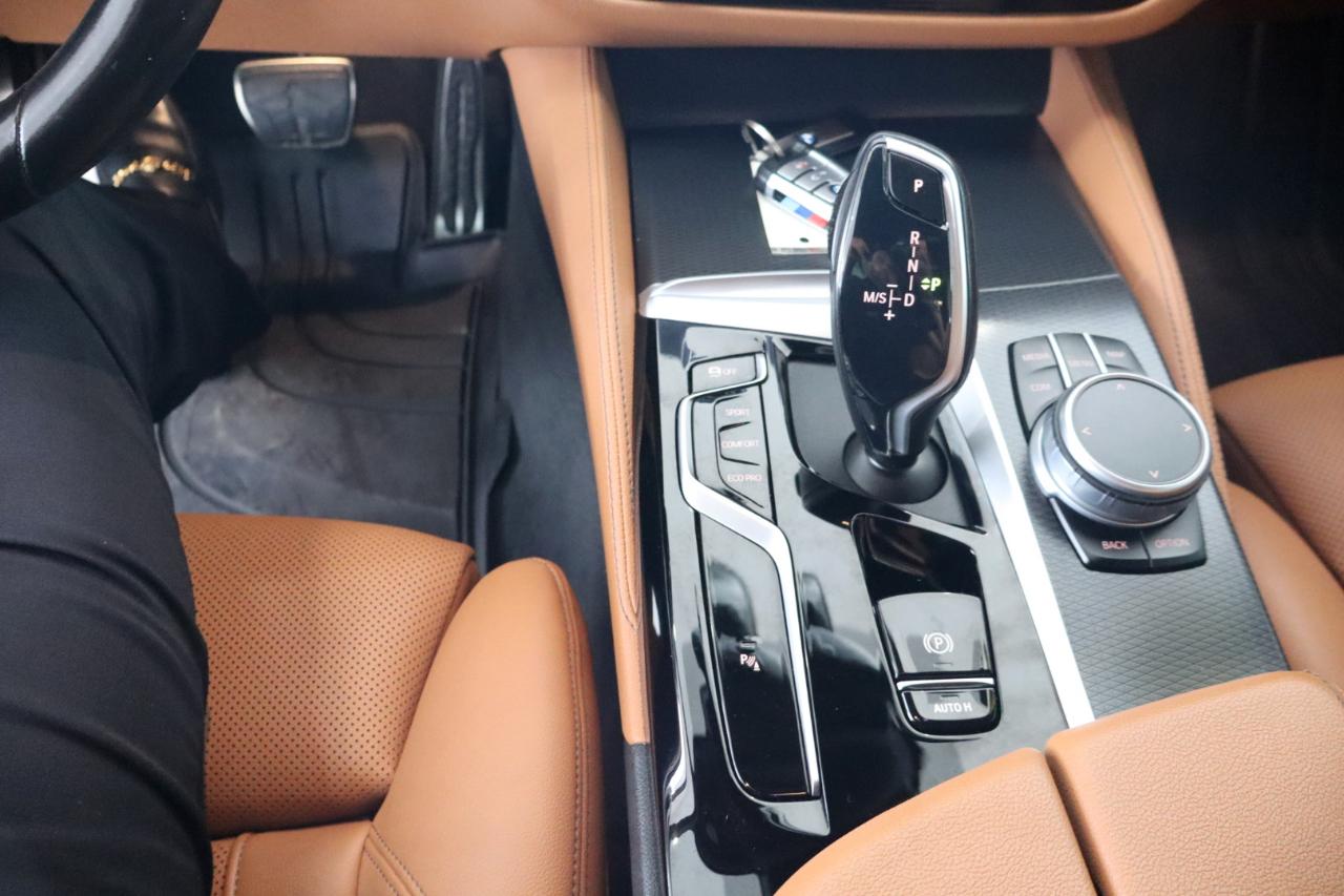 BMW 5 Series 540i Sedan 2021
