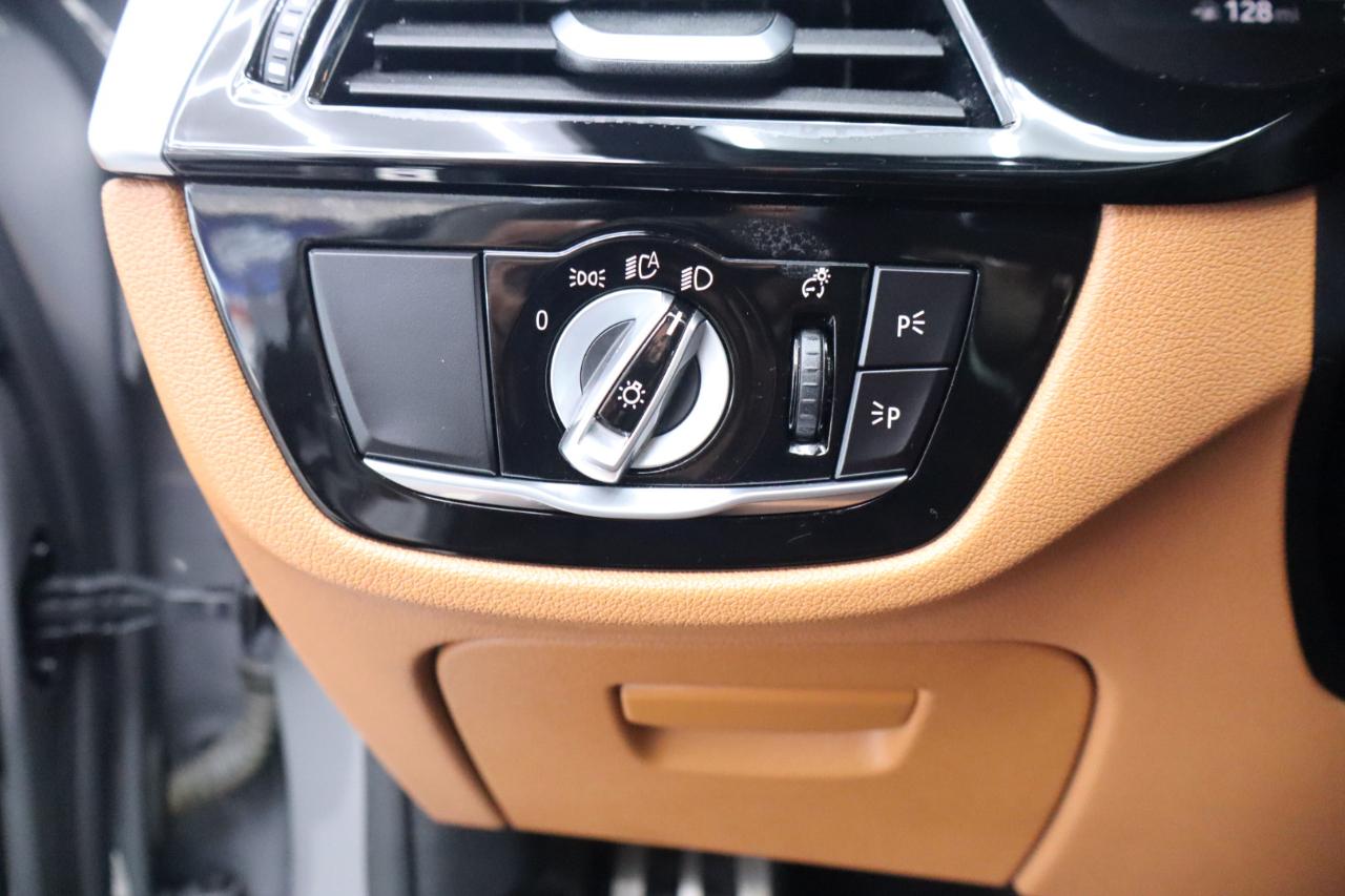 BMW 5 Series 540i Sedan 2021