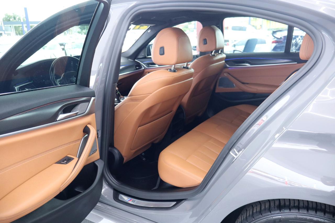 BMW 5 Series 540i Sedan 2021