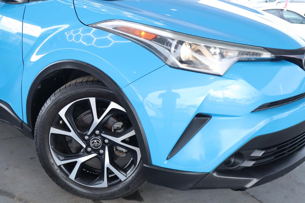 Toyota C-HR XLE 2019
