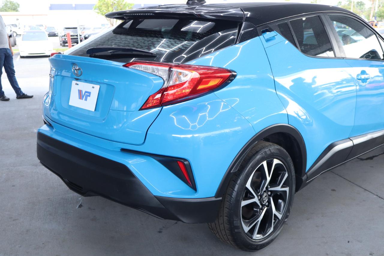 Toyota C-HR XLE 2019