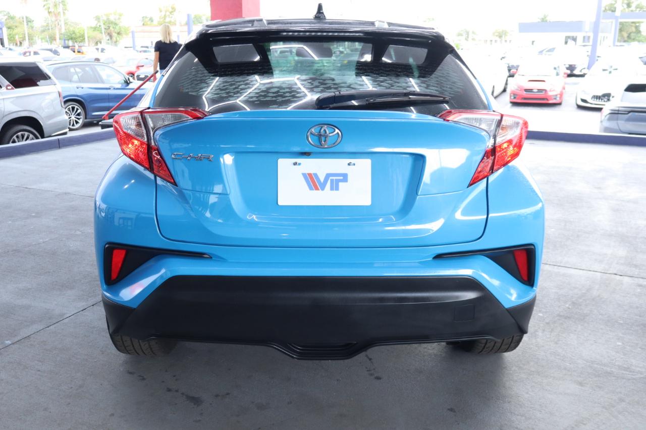 Toyota C-HR XLE 2019