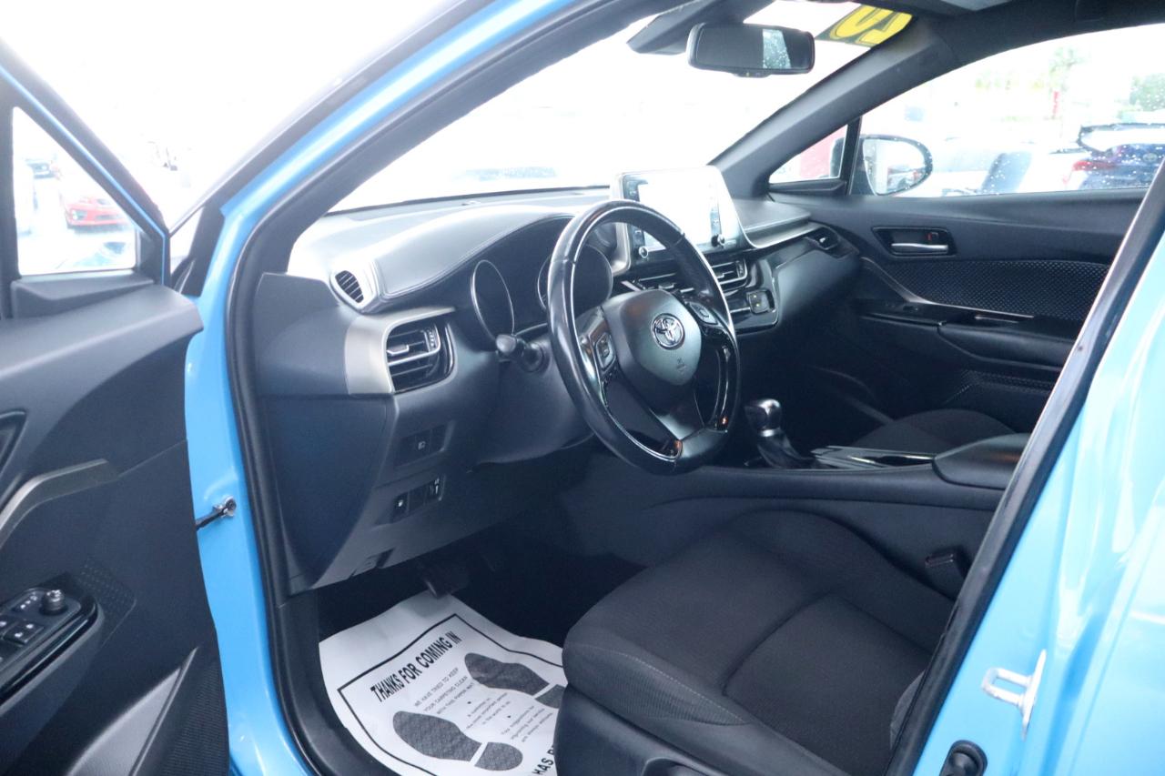 Toyota C-HR XLE 2019
