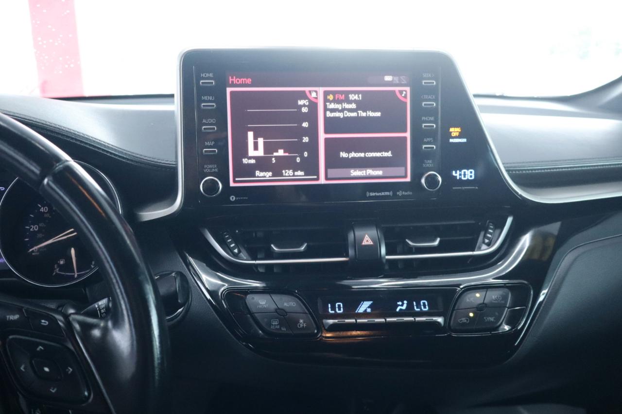 Toyota C-HR XLE 2019