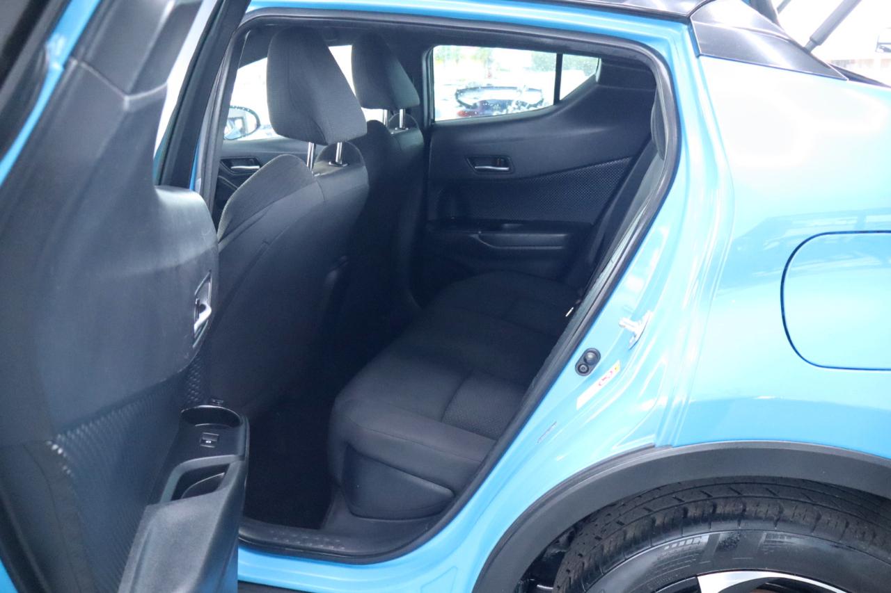 Toyota C-HR XLE 2019