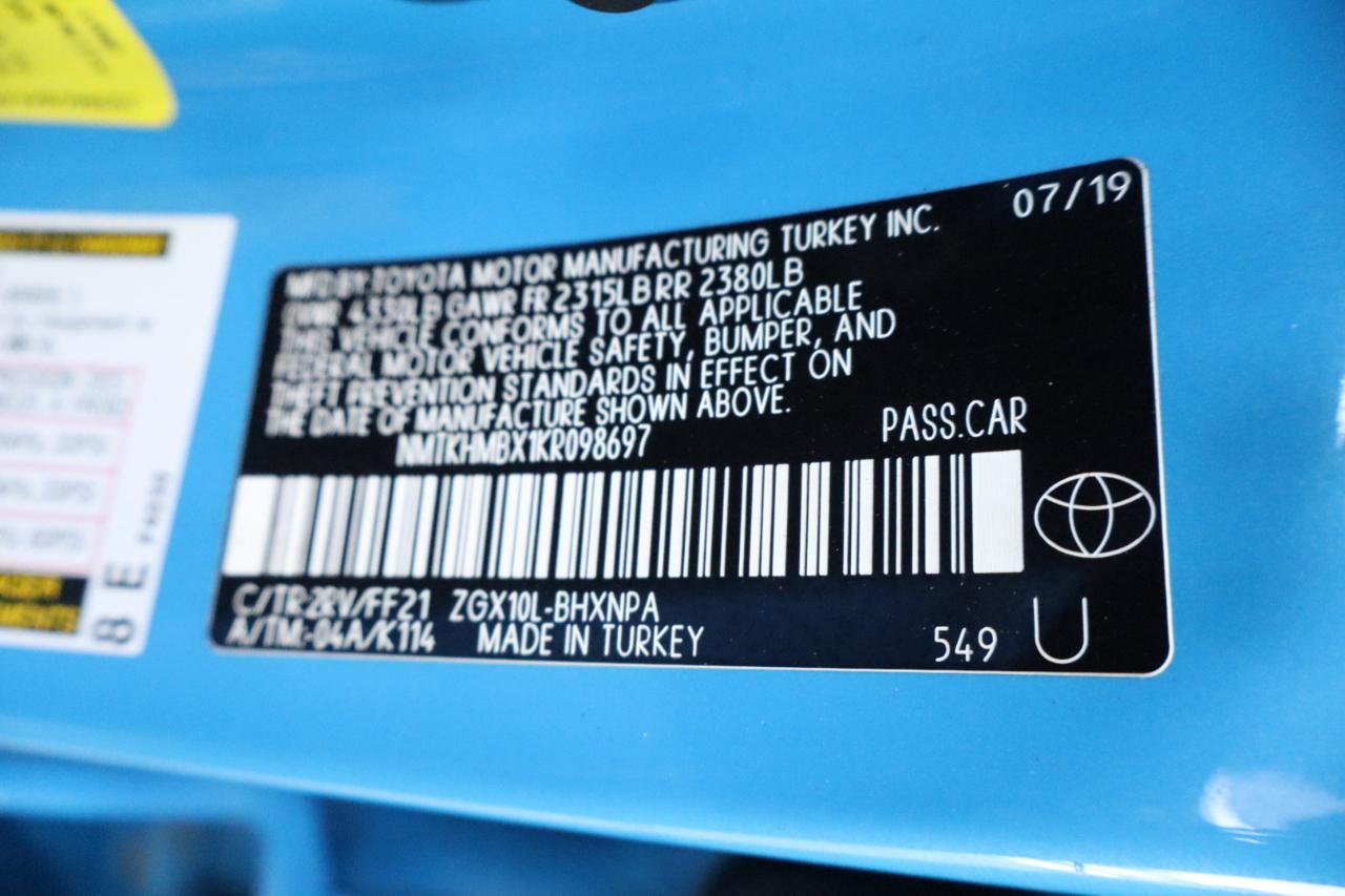 Toyota C-HR XLE 2019
