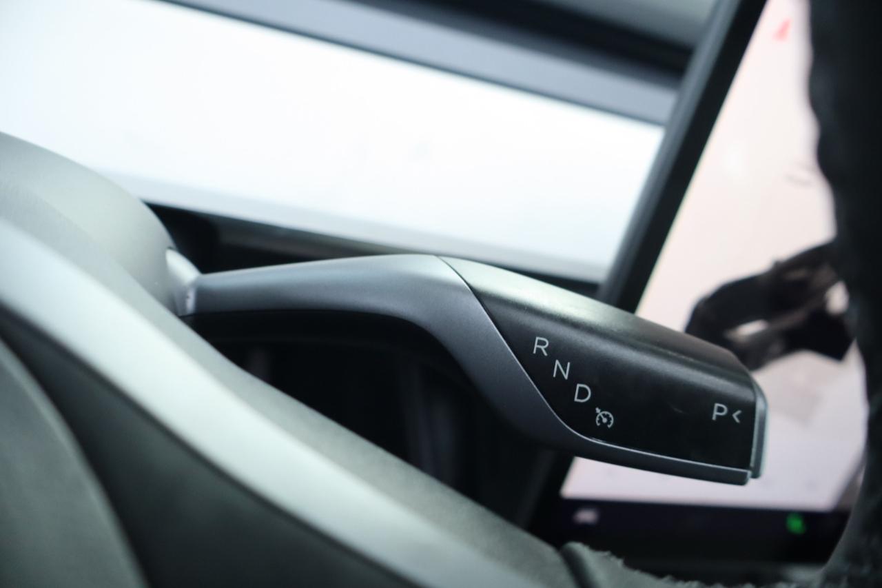 Tesla Model 3 RWD 2023