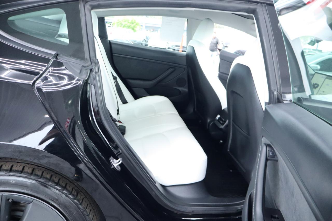 Tesla Model 3 RWD 2023