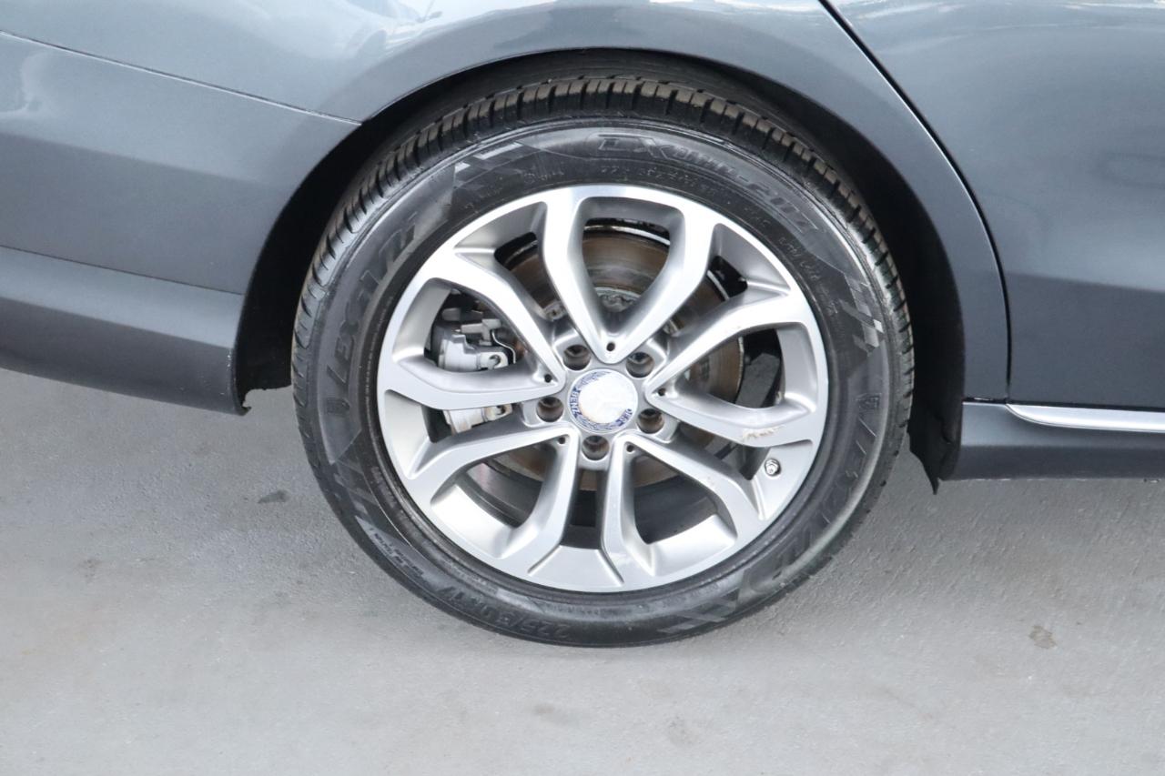Mercedes-Benz C-Class 4dr Sdn C 300 4MATIC 2016